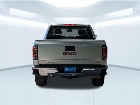 Used 2018 GMC Sierra 1500 SLT w/ SLT Premium Package AWD/4WD image 5