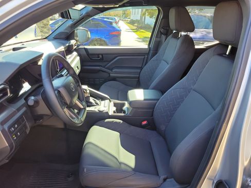 Certified 2025 Toyota Tacoma SR5 image 13