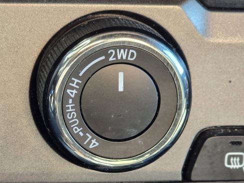 Certified 2023 Toyota Tacoma TRD Sport w/ Advanced Technology Package AWD/4WD image 7