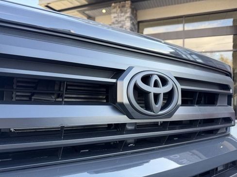 Used 2024 Toyota Tacoma SR5 image 21