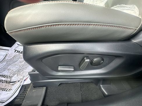 New 2026 Ford Explorer Active RWD image 18