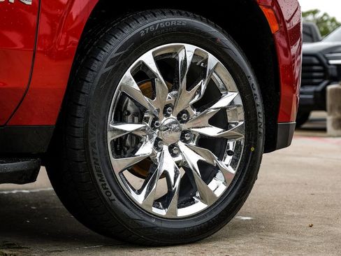 Used 2022 GMC Yukon XL SLE image 59