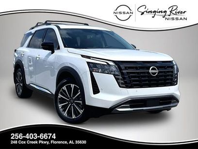 New 2026 Nissan Pathfinder Platinum w/ Cargo Package