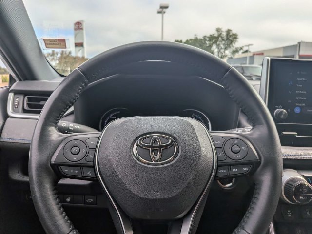 Certified 2023 Toyota RAV4 SE w/ Convenience Package AWD/4WD image 29