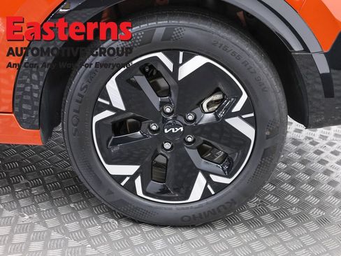 Used 2023 Kia Niro Wind w/ Wind Preserve Package FWD image 32