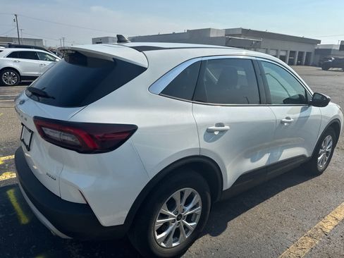 Used 2023 Ford Escape Active AWD/4WD image 26