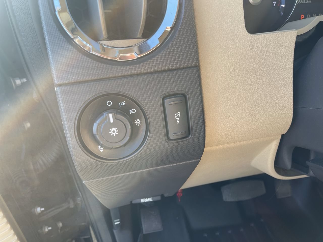 Used 2016 Ford F250 XLT w/ XLT Value Package AWD/4WD image 15