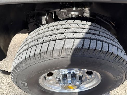 Used 2005 Chevrolet Silverado 2500 LT w/ Heavy-Duty Power Package image 29