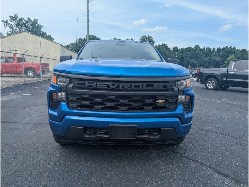 Used 2023 Chevrolet Silverado 1500 Custom AWD/4WD image 8