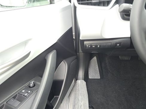 New 2026 Toyota Corolla SE image 15