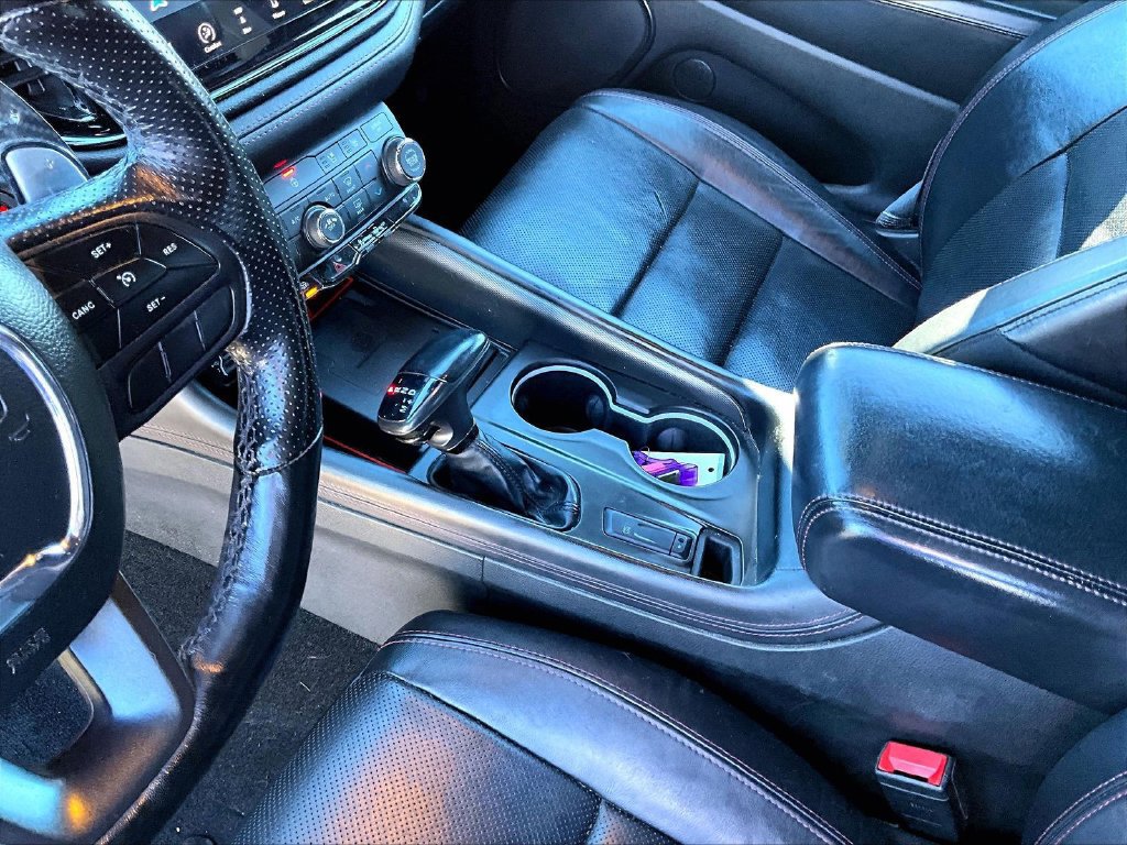Used 2021 Dodge Durango R/T w/ Blacktop Package AWD/4WD image 22