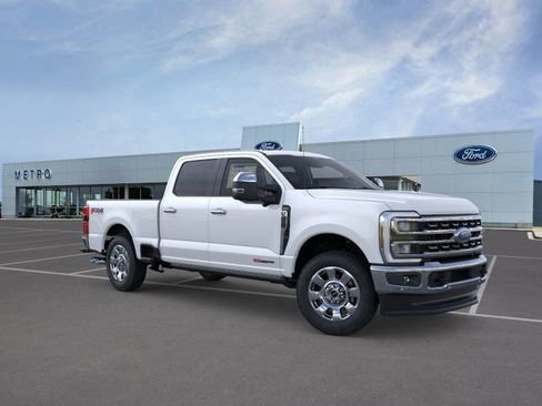 New 2025 Ford F250 Lariat w/ Lariat Ultimate Package image 8