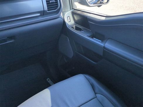 Used 2023 Ford F150 Lightning Lariat w/ Equipment Group 511A High image 19