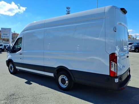 Used 2024 Ford Transit 250 148 High Roof Extended image 6