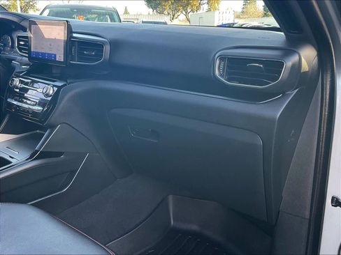 Used 2023 Ford Explorer ST-Line w/ Class IV Trailer Tow Package image 17