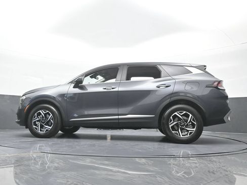 Used 2023 Kia Sportage LX AWD/4WD image 57