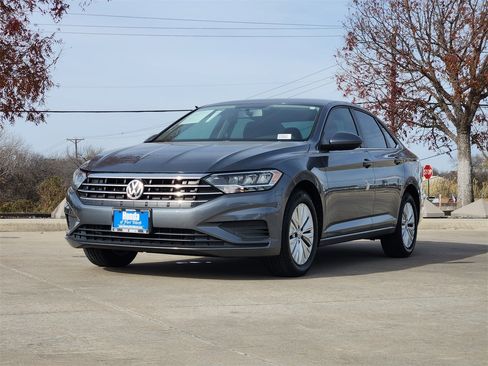 Used 2020 Volkswagen Jetta S image 3