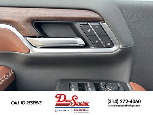New 2026 GMC Sierra 3500 Denali Ultimate AWD/4WD image 13