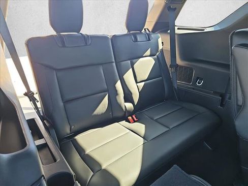 New 2026 Ford Explorer ST-Line w/ ST-Line Street Pack image 18