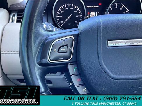 Used 2014 Land Rover Range Rover Evoque Prestige image 18