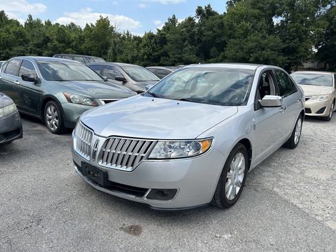 Used 2011 Lincoln MKZ AWD image 2