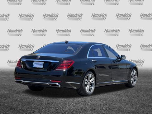 Used 2019 Mercedes-Benz S 560 Sedan image 5