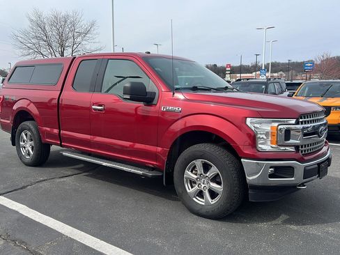 Used 2018 Ford F150 XLT w/ Equipment Group 302A Luxury image 2