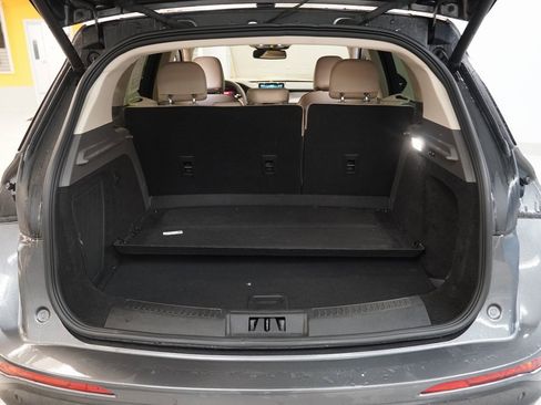 Used 2022 Lincoln Corsair AWD w/ Equipment Group 101A image 11