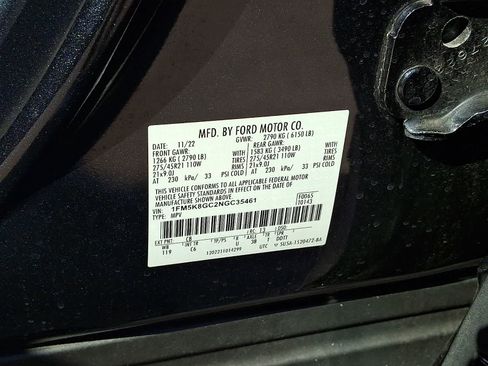 Used 2022 Ford Explorer ST w/ Equipment Group 401A AWD/4WD image 30