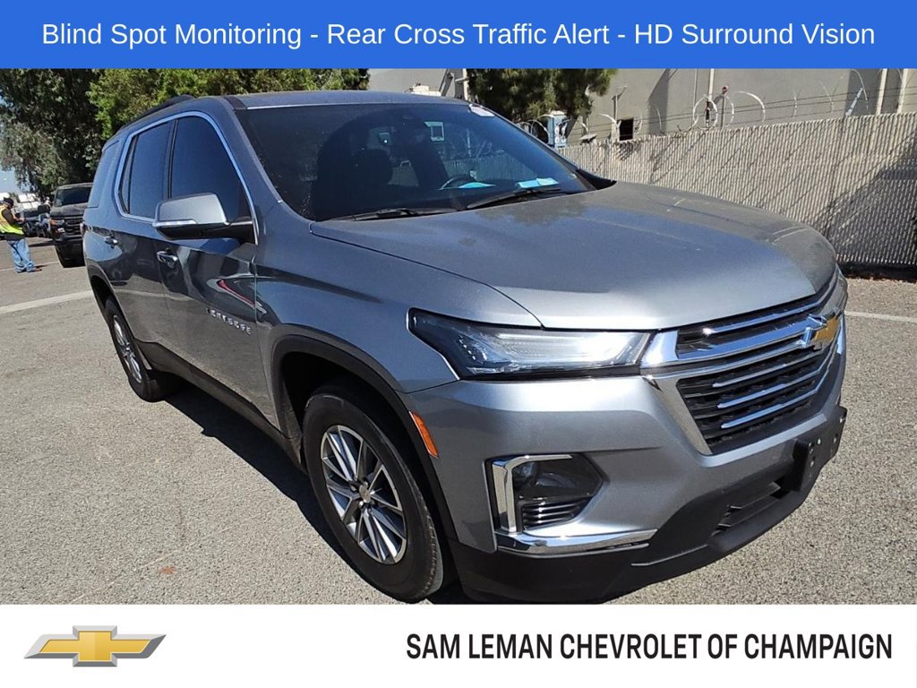 Used 2023 Chevrolet Traverse LT FWD image 1