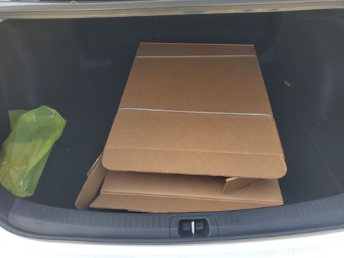 Used 2024 Toyota Corolla SE image 9