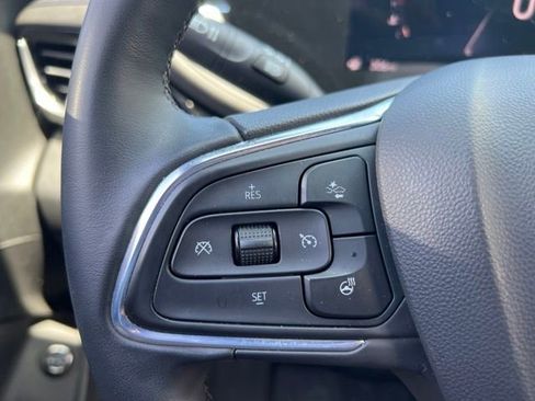 Used 2024 Buick Envista Sport Touring w/ Convenience I Package FWD image 23