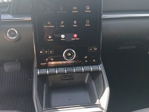 Used 2026 GMC Terrain Elevation w/ Black Edition FWD image 21