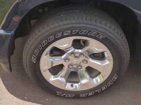Used 2023 RAM 1500 Big Horn AWD/4WD image 34