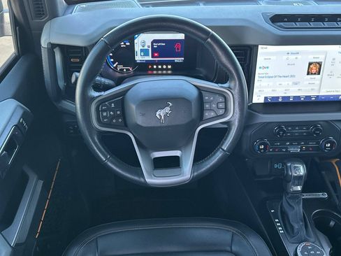 Used 2021 Ford Bronco Badlands AWD/4WD image 16