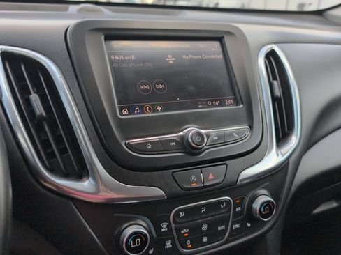 Used 2024 Chevrolet Equinox LT AWD/4WD image 17