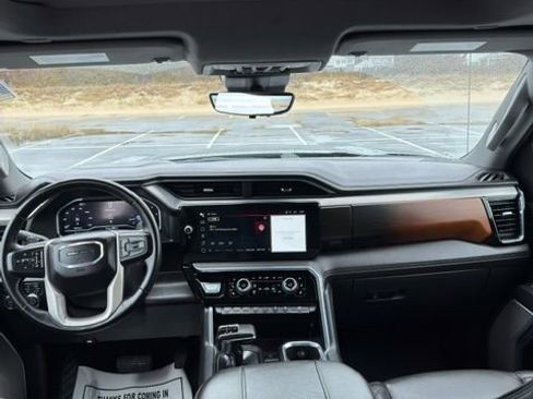 Used 2024 GMC Sierra 1500 Denali w/ Denali Reserve Package image 10