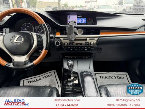Used 2013 Lexus ES 300h w/ Luxury Pkg FWD image 49