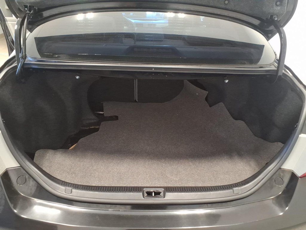 Used 2011 Toyota Camry LE w/ LE Extra-Value Pkg FWD image 23