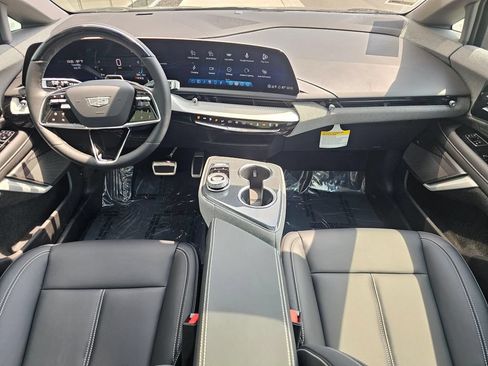 New 2026 Cadillac Optiq Sport 1 AWD/4WD image 17