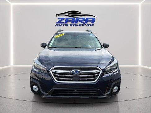 Used 2018 Subaru Outback 2.5i Limited AWD/4WD image 2