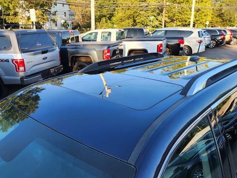 Used 2017 GMC Terrain SLT w/ Open Road Package image 21