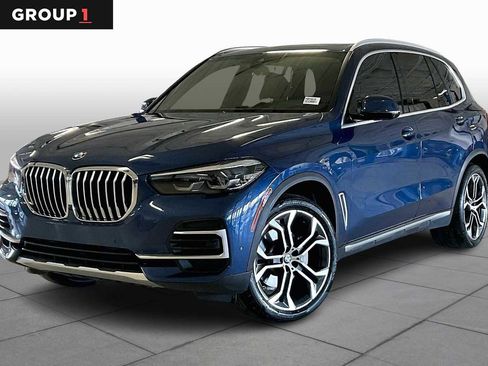 Certified 2023 BMW X5 sDrive40i w/ Premium Package image 1