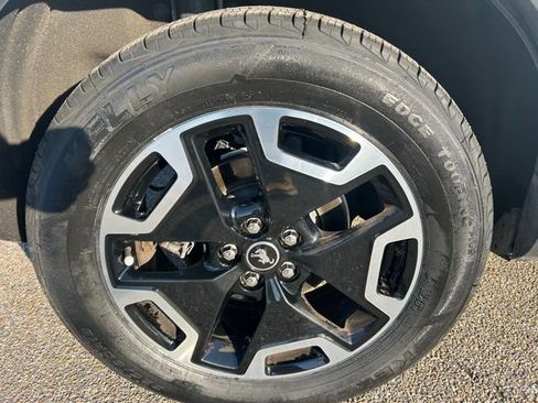 Used 2022 Ford Bronco Sport Outer Banks w/ Tech Package image 12