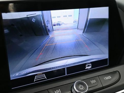 Used 2022 Chevrolet Blazer LT image 32