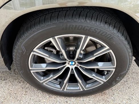 Used 2026 BMW X6 xDrive40i AWD/4WD image 7