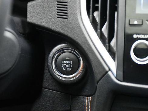 Used 2019 Subaru Crosstrek 2.0i Limited w/ Moonroof Package w/Navigation AWD/4WD image 27