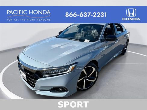 Used 2022 Honda Accord Sport image 1