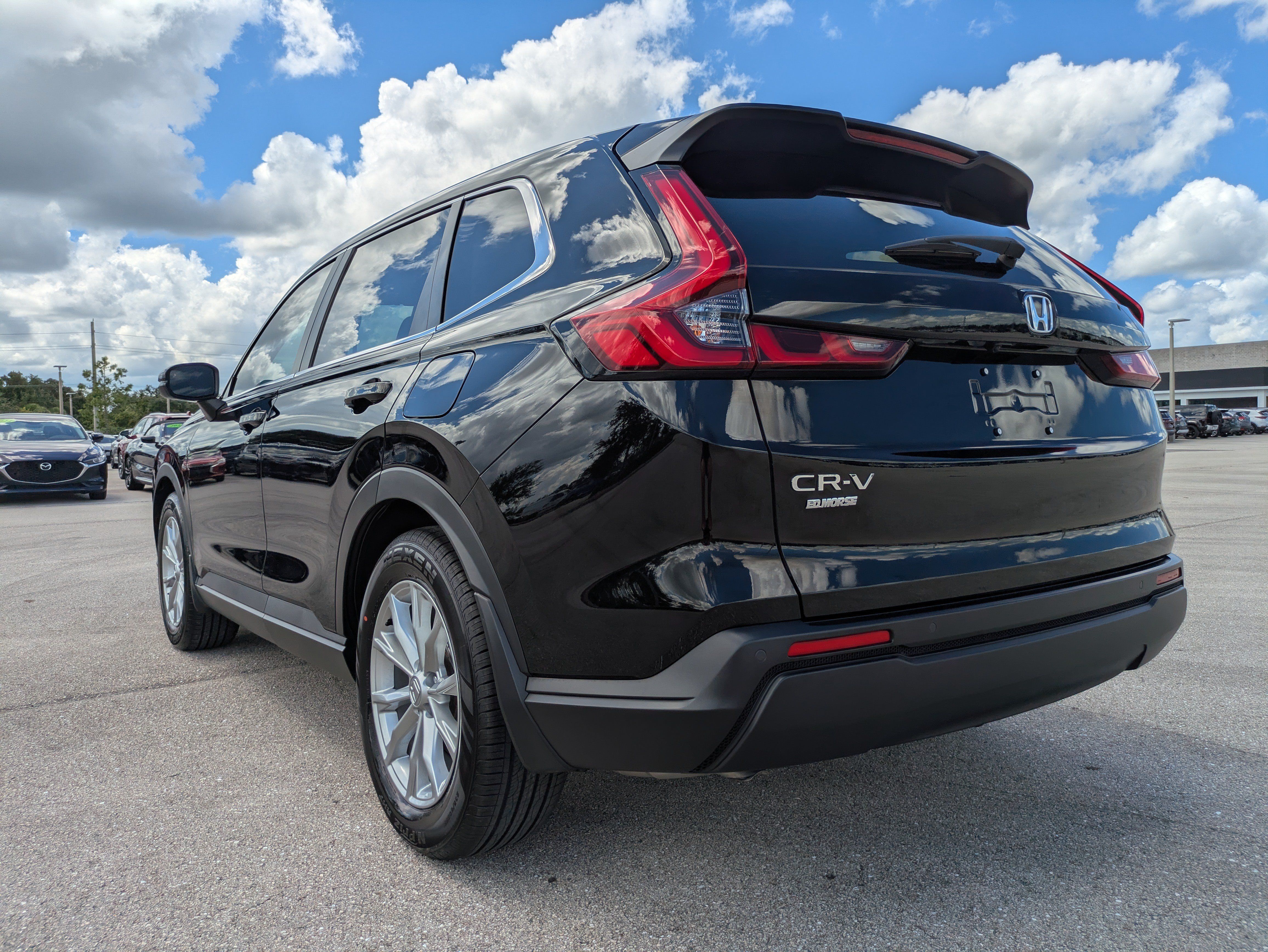 Used 2025 Honda CR-V EX-L image 6