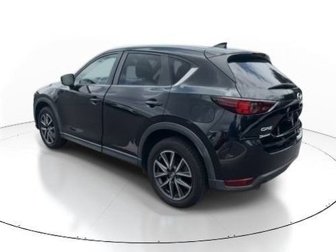 Used 2018 MAZDA CX-5 Touring w/ Preferred Equipment Package FWD image 7